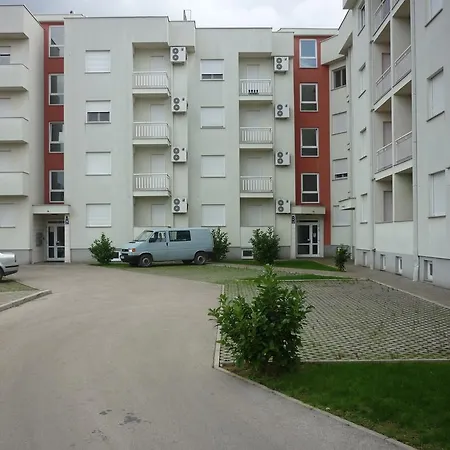 Ok ゲストハウス 3*